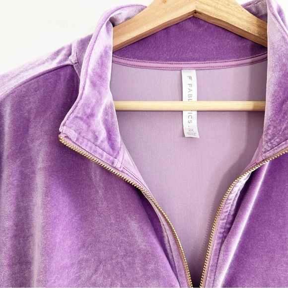 Fabletics Womens 2X Purple Velvet Utility Jumpsuit Zip Up Comfort Athleisure - Picture 3 of 4